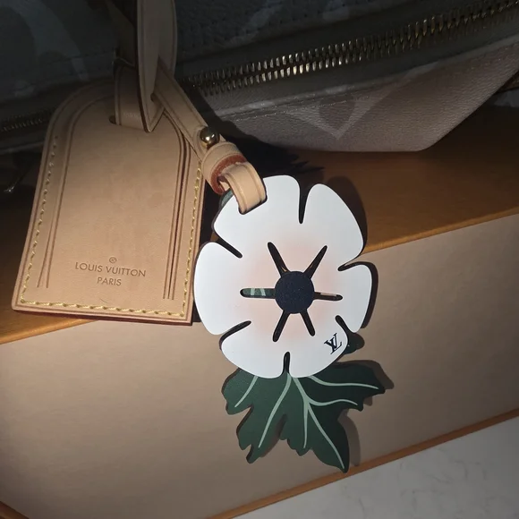 Louis Vuitton By The Pool Burme keepall 45 - Picture 9 of 16